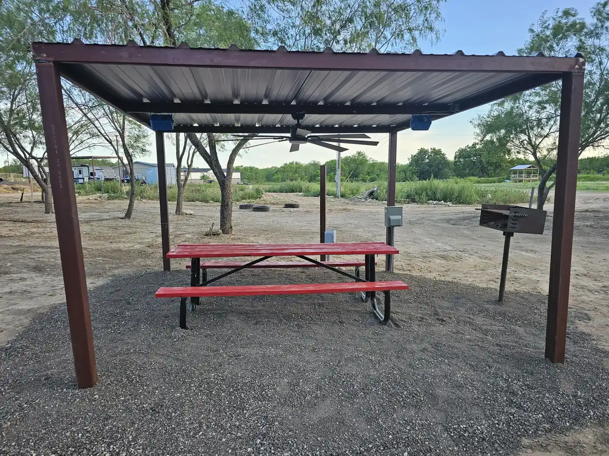 Picnic canopy venue rental at 281 Country Club offroad park San Antonio